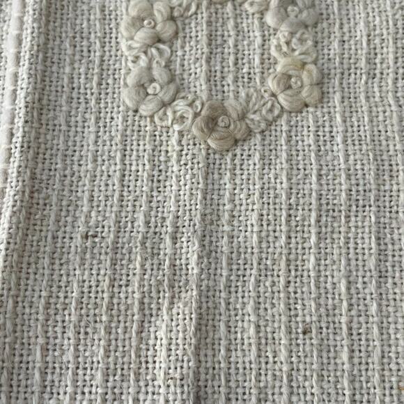 Neutral Natural Hand-Knotted Tufted Wool Rug Natural 24.5 x 29.5" - Picture 9 of 11